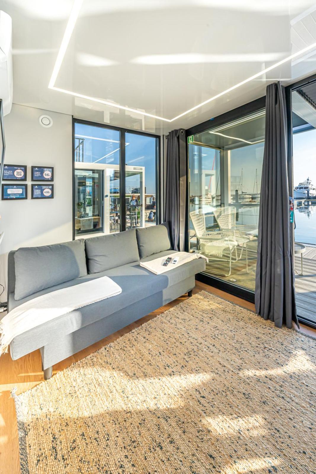 The Homeboat Company Sant'Elmo-Cagliari Ngoại thất bức ảnh